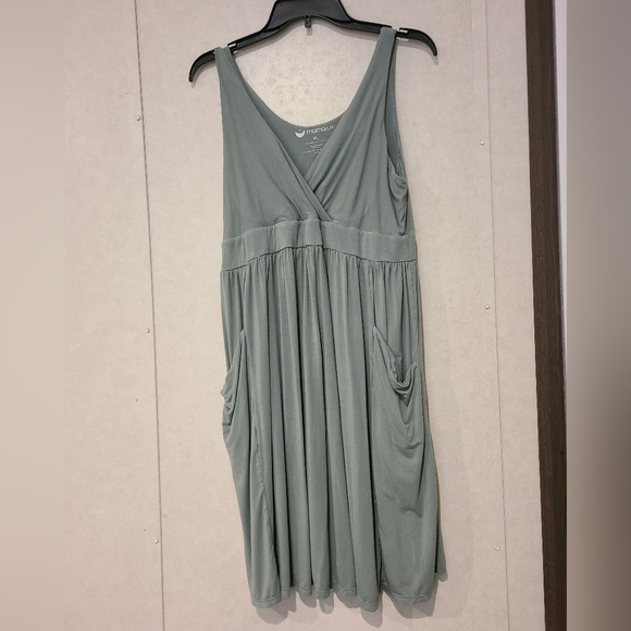 Mamalux Leakproof Lounge Dress XL Sage Green with Unopened New Nursing Pads - Picture 1 of 5